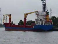 332' Geared Cargo Ship